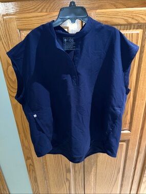 FIGS Navy Short-Sleeve V-Neck Medical Top